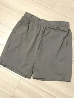 UNIQLO☆メンズショートパンツ エアリズムM