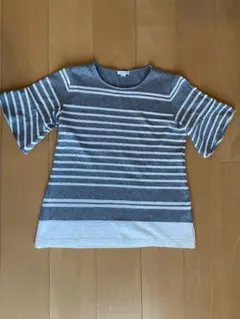 ストライプ フレアスリーブ Tシャツのサムネイル