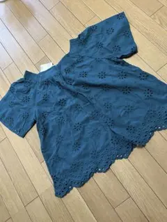 Item thumbnail for item d88cb140-1ae4-4a1e-a649-5b5d6d80968b