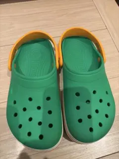 クロックス緑24〜25センチ