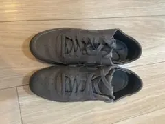 NIKE AIR FORCE 1 スエード グレー スニーカー