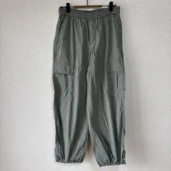 ユニクロUNIQLO カーゴパンツ　ウエストゴム　カーキ　S アウトドア　美品のサムネイル