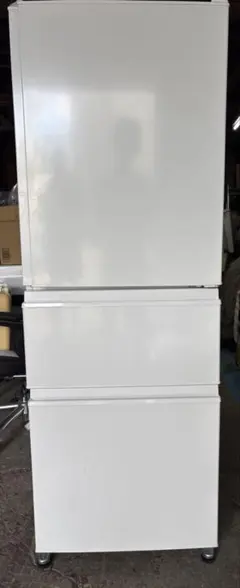 【送料込み/極美品】三菱 3ドア冷蔵庫 330L MR-C33H 2023年製 冷蔵庫 ホワイト MR-C33H-W [幅60cm /330L /3ドア /右開きタイプ /2022