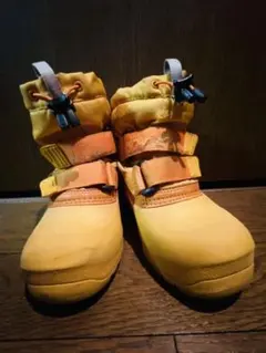 モンベル パウダーブーツ 16cm
