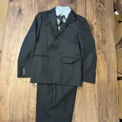 ダークグレー ストライプスーツ4点セット