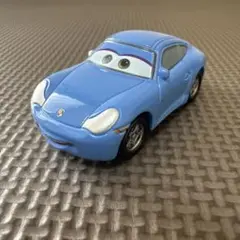 ［値下げ中] トミカ カーズ　サリー　新品未開封 ディズニー カーズ トミカ C-5 カーズ サリー - メルカリ