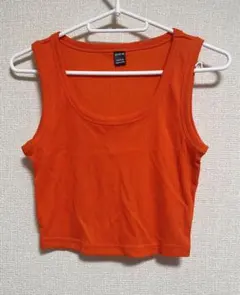 オレンジ リブ編み クロップドタンクトップ
