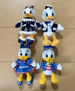 ディズニー ドナルド デイジー ぬいぐるみバッジ まとめ売り