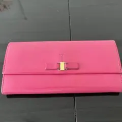 Salvatore Ferragamo ヴァラ 長財布 ピンクのサムネイル
