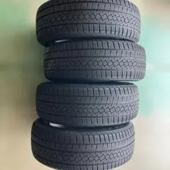 PIRELLI 215/55R17 ICE ZERO 22年製4本スタッドレスのサムネイル
