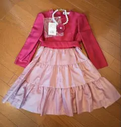 Item thumbnail for item 35a64ab7-7abb-45d1-856d-31d85283c4fc