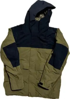 平野歩夢モデル　ユニクロ　1000着限定　ハイブリッドダウンスノーボードパーカ