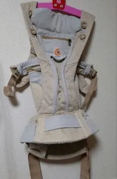 エルゴ オムニブリーズ サンドベージュメッシュ