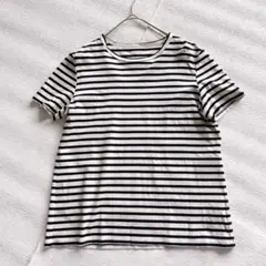 ánuans シルクタッチコットンスリムフィットTシャツ ボーダー　Mサイズのサムネイル