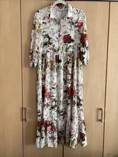 お値下げ❗️新品未使用タグ付き❗️ZARA 花柄ワンピース