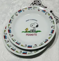 スヌーピー ウッドストック 皿 2枚セット　セブンイレブン非売品