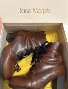 Jane Marple ジェーンマープル スカラップ ショートブーツ brownのサムネイル