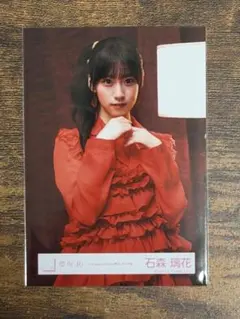 櫻坂４６　石森璃花　「Unhappy birthday 構文」MV衣装　赤衣装