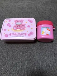 サンリオ　キティ　タッパー　おしぼりケース