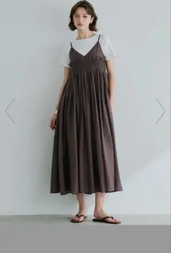 美品☆ coca ギャザーキャミワンピースのサムネイル