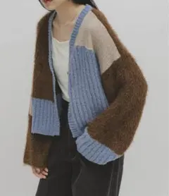 KBF パッチワークニットカーディガン ブルー