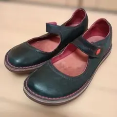 Camper リンゴ刺繍 メリージェーンシューズ - メルカリ