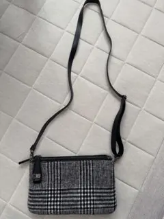 チェック柄ショルダーバッグ