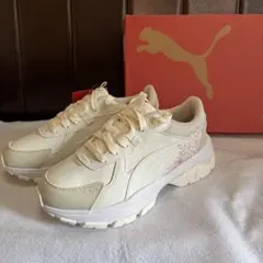 PUMA スニーカー ホワイト/カシーア ローズ　25.5センチ