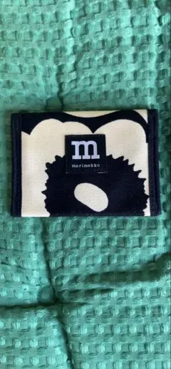 Item thumbnail for item 0e86cbf5-0e64-4137-91bd-b62795212ecb