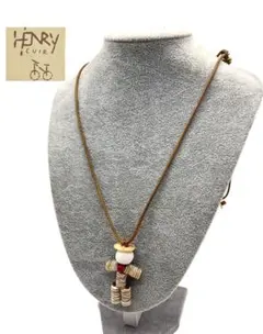 ユニークな人形型ペンダント ネックレス　レディース　可愛い　お洒落