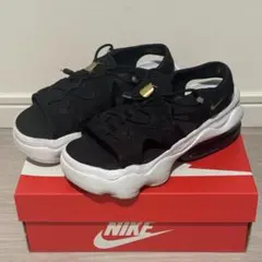 NIKE エアマックスココ　23cm