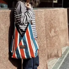 Item thumbnail for item 7822de7c-5cbe-47cc-84bc-bf54fb07b76c