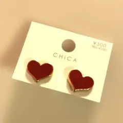 フライングタイガー　ハート型ピアス 赤