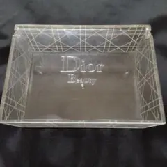 Dior Beauty アクリル小物入れ 幾何学模様