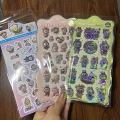 LABUBU ラブブのボンボンシール2枚とキャラクターシール 1枚セット