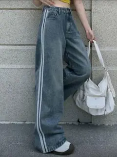 新品未使用ラインデニムパンツL