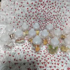 ☆ミニチュア ドーナツ パン お菓子13個セット 小瓶風容器☆