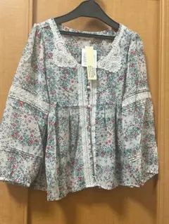 ＊Ray Cassin ＊花柄ブラウス（未使用）フリーサイズ