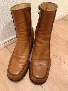 Marie Clubレザー ショートブーツ ブラウン