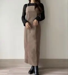 カラウティア ベロア調Iラインキャミワンピース グレイッシュベージュ Sサイズ