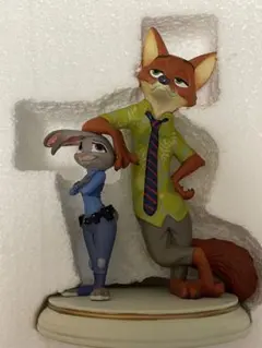 ズートピア 5周年記念 フィギュア 置物