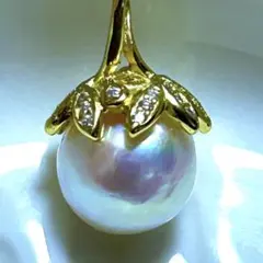アコヤパール ネックレスのペンダントトップ　オーロラ干渉色あこや真珠ペンダント
