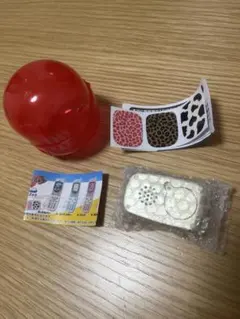 【シープラ限定】なつかしのガラケーマスコット　ガチャガチャ　シャンパンゴールド