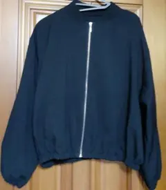 黒　ジップアップジャケット