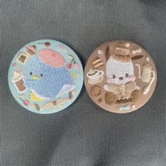 サンリオ　刺繍缶バッチ biscuit3　ポチャッコ