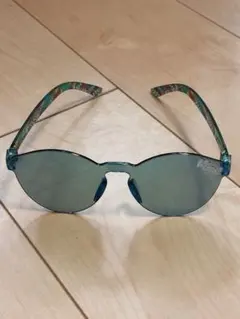ドナルド　ホットジャングルサマー　サングラス　ディズニー