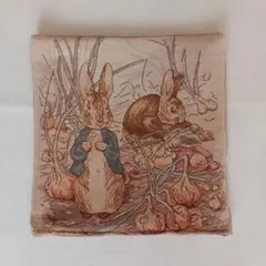 ピーターラビット　ゴブラン織　クッションカバー　〔オニオン〕