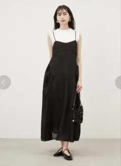 MilaOwenカットレイヤードパネルボリュームワンピースのサムネイル