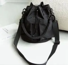 巾着型　トートバッグ　ハンドバッグ　3way　ショルダー バケットバッグ 高見え