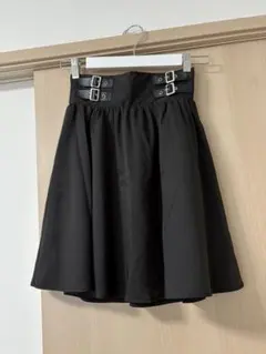 【Jamie エーエヌケー】 合皮ベルトSK ミニスカート